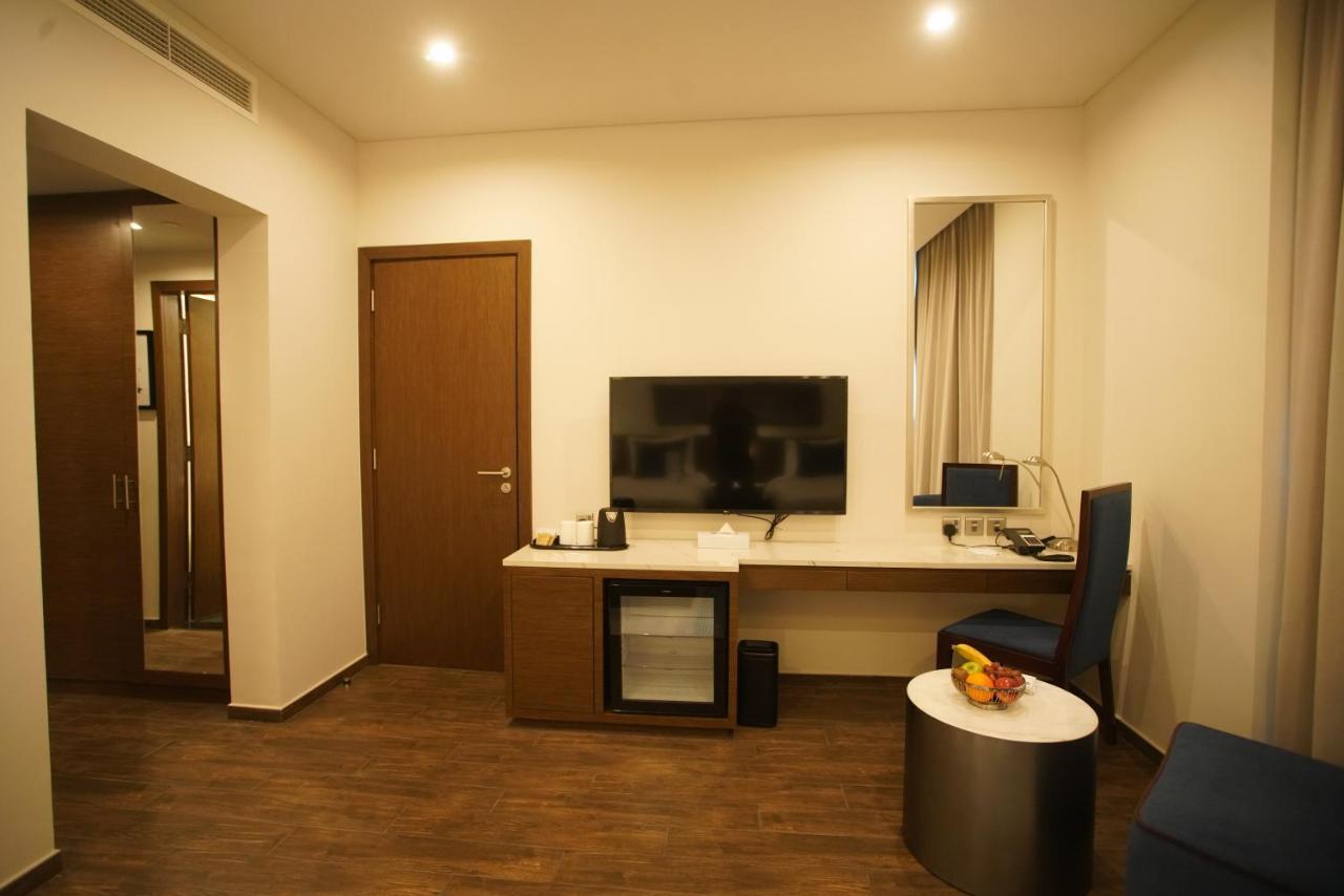 C - Hotel And Suites Doha Luaran gambar