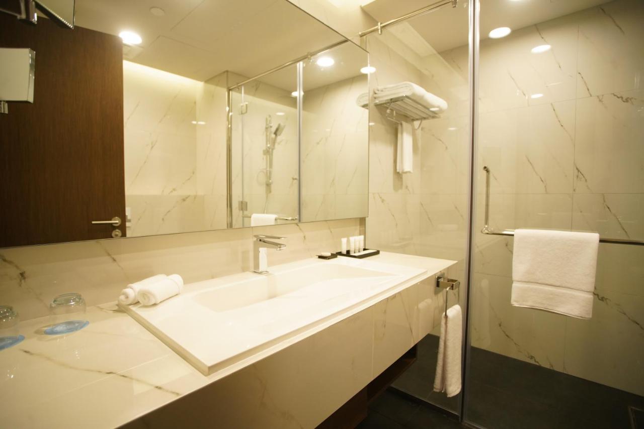 C - Hotel And Suites Doha Luaran gambar