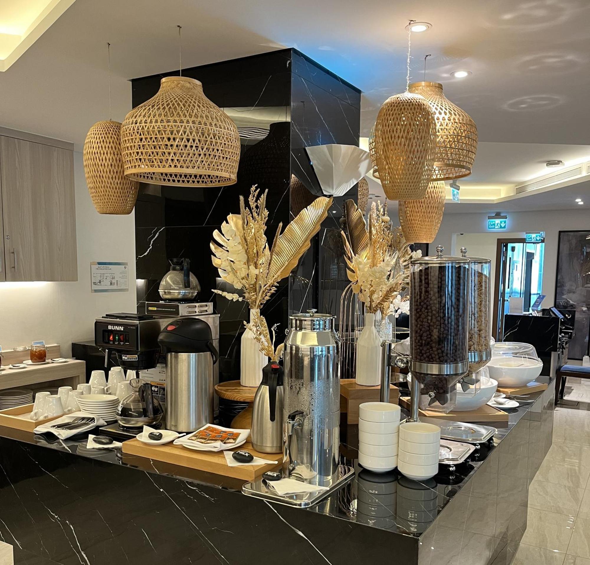 C - Hotel And Suites Doha Luaran gambar